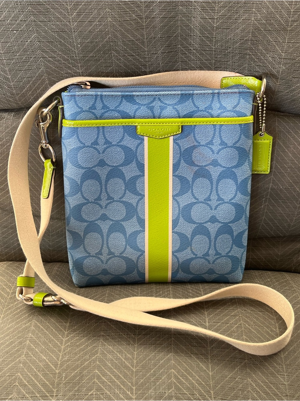 EUC Coach Vintage Blue Signature Crossbody with Lime Stripe